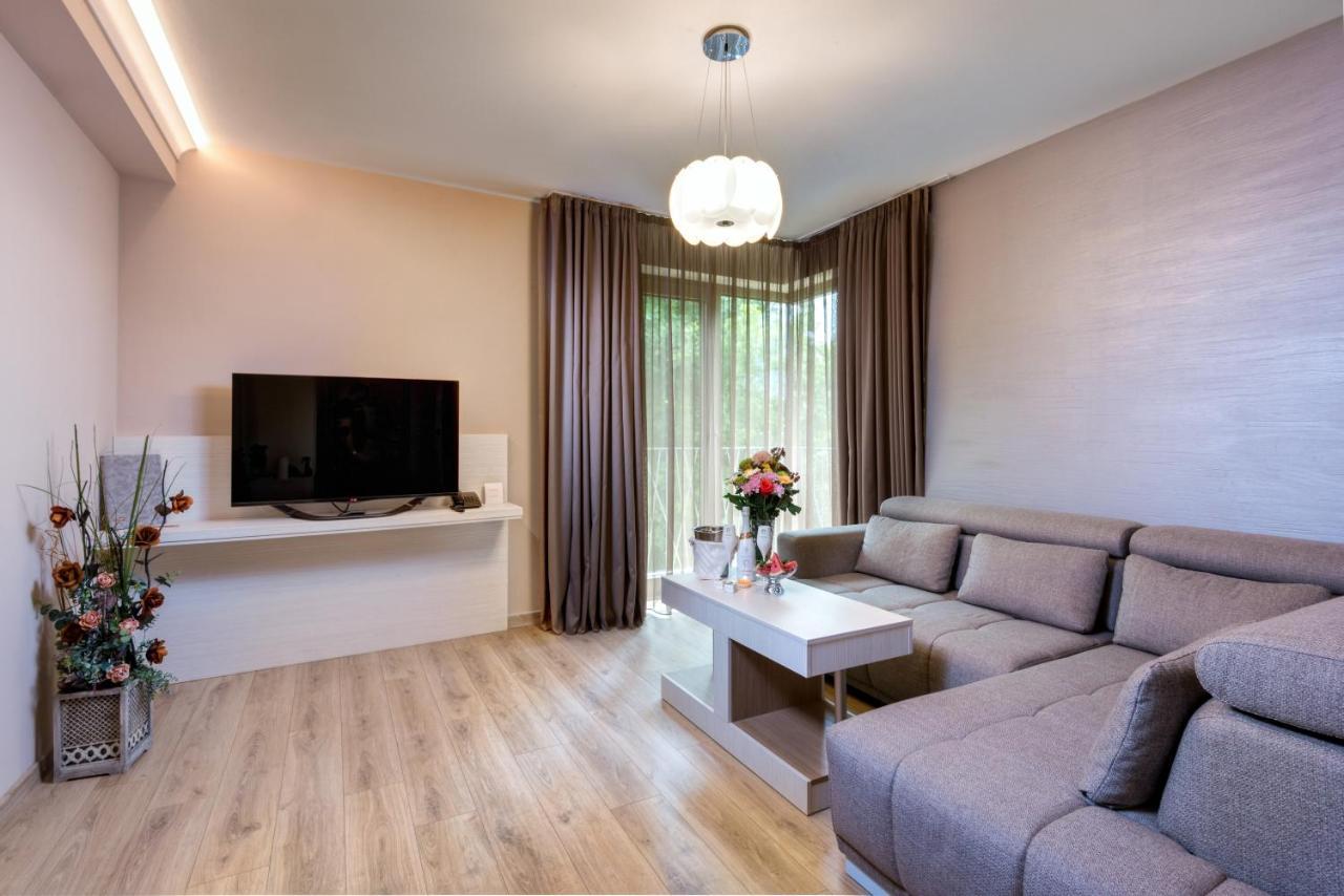 Hotel & Relax Zone Cattleya Krushuna Dış mekan fotoğraf