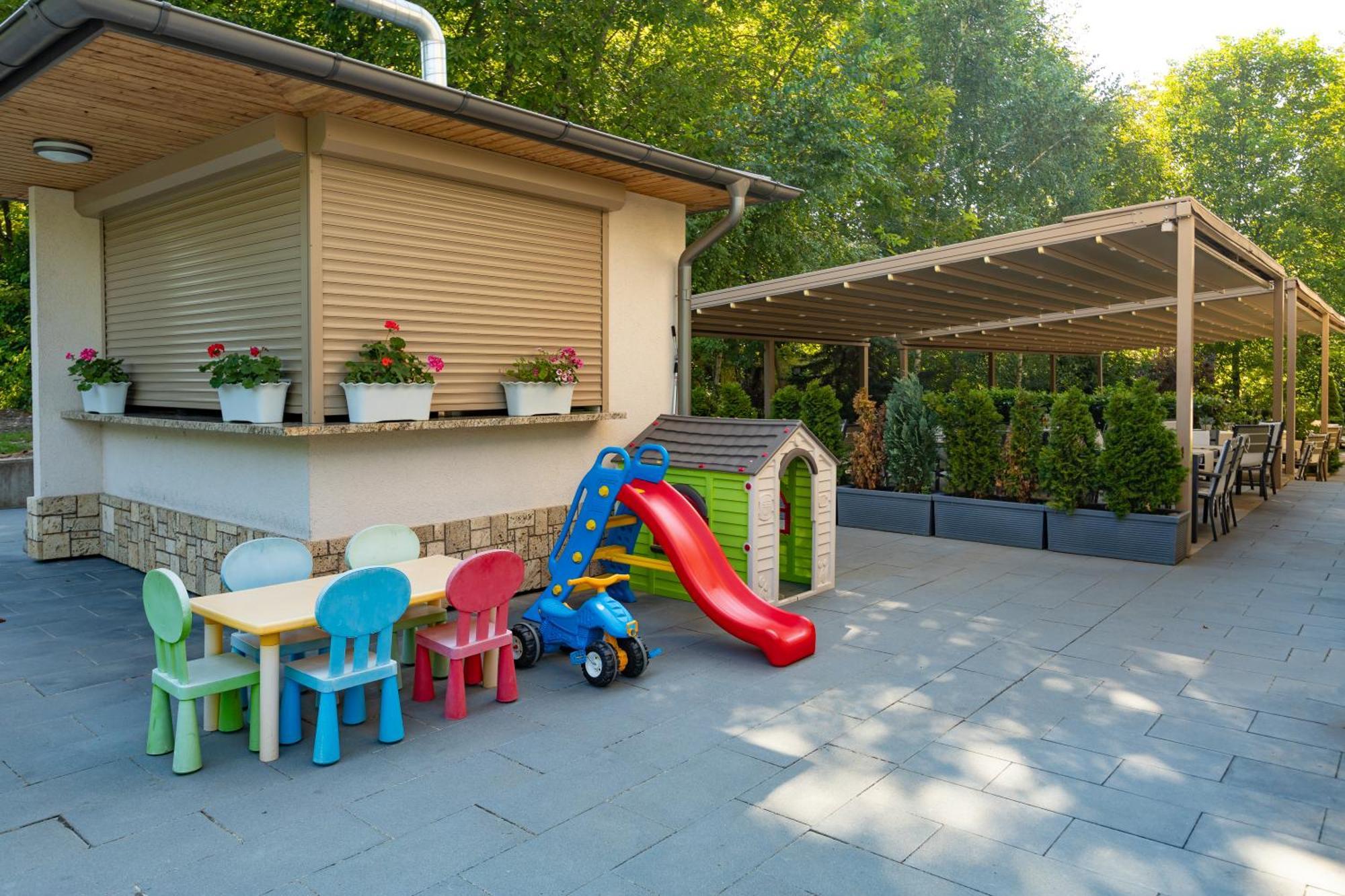 Hotel & Relax Zone Cattleya Krushuna Dış mekan fotoğraf