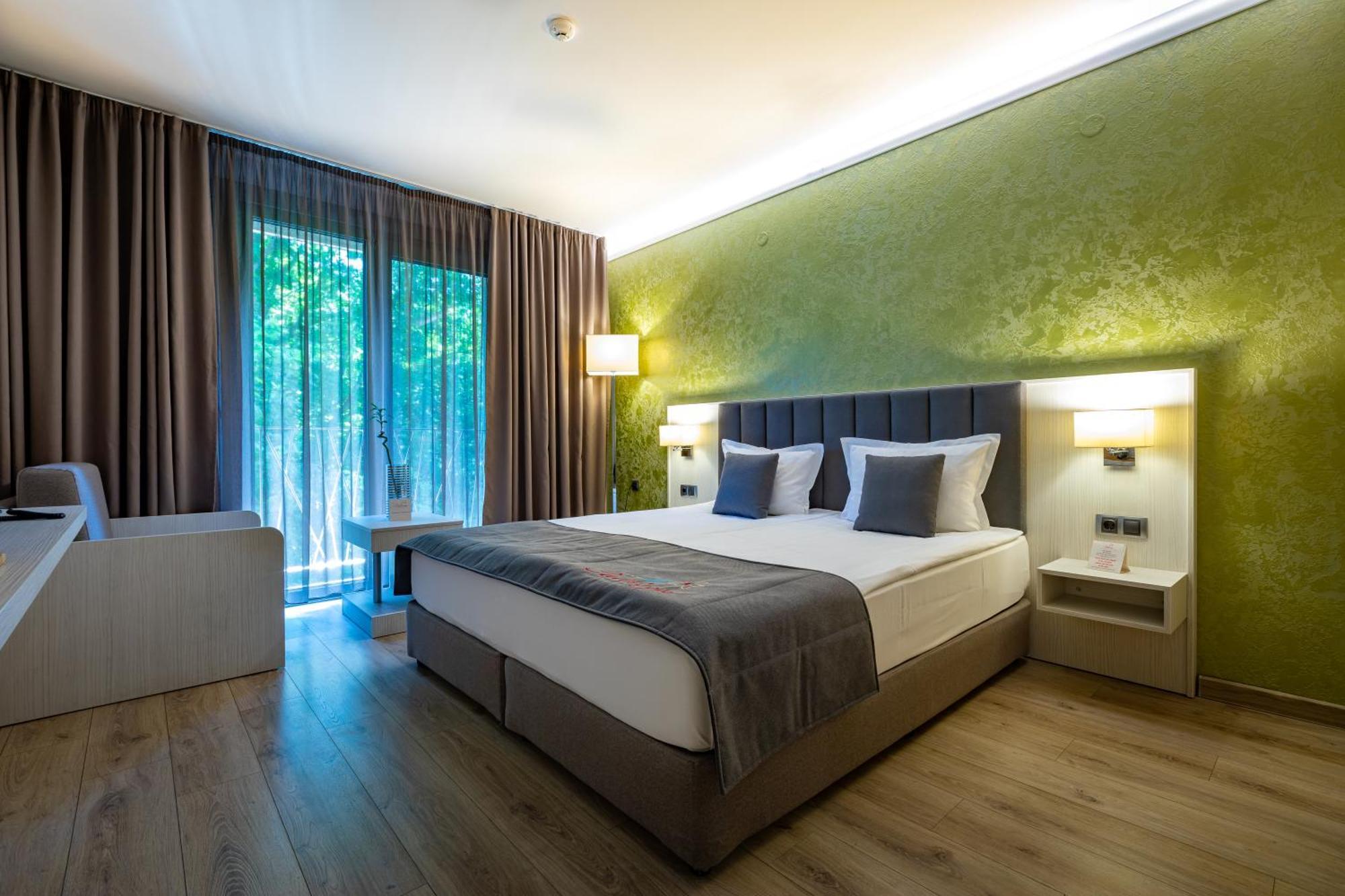 Hotel & Relax Zone Cattleya Krushuna Dış mekan fotoğraf